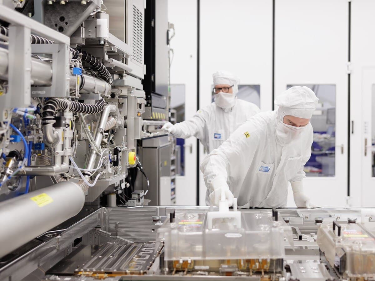 ASML Faces AI-Driven Lithography Supply Shortage for 2027 and 2028
