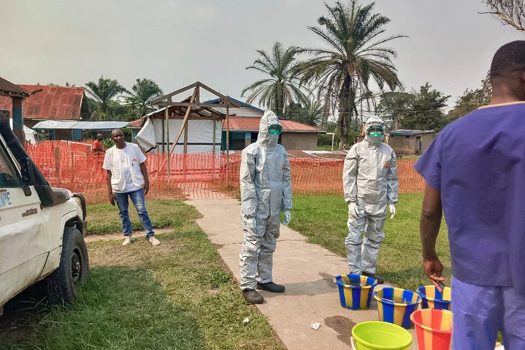 Uganda closes border with DRC amid Ebola outbreak