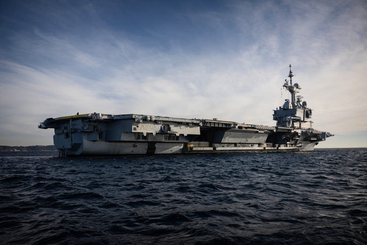 Trump Issues Ultimatum to Iran Over Peace Deal with Military Threats