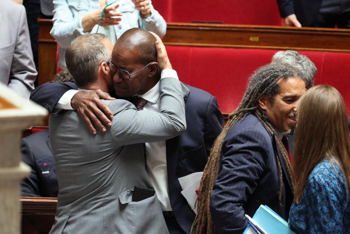 French National Assembly voting on the repeal of the Code Noir law