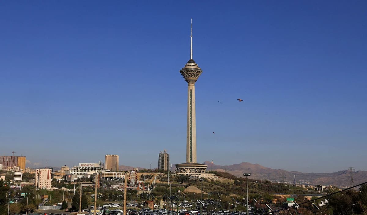 UAE to Resume In-Person Education Amid Ongoing US-Iran Peace Talks
