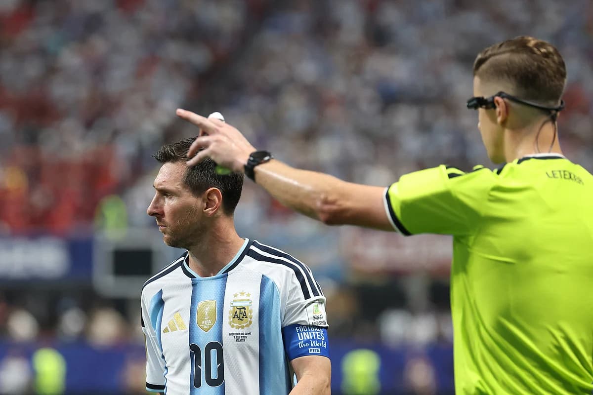 Egyptian football players reacting during the controversial World Cup match against Argentina.