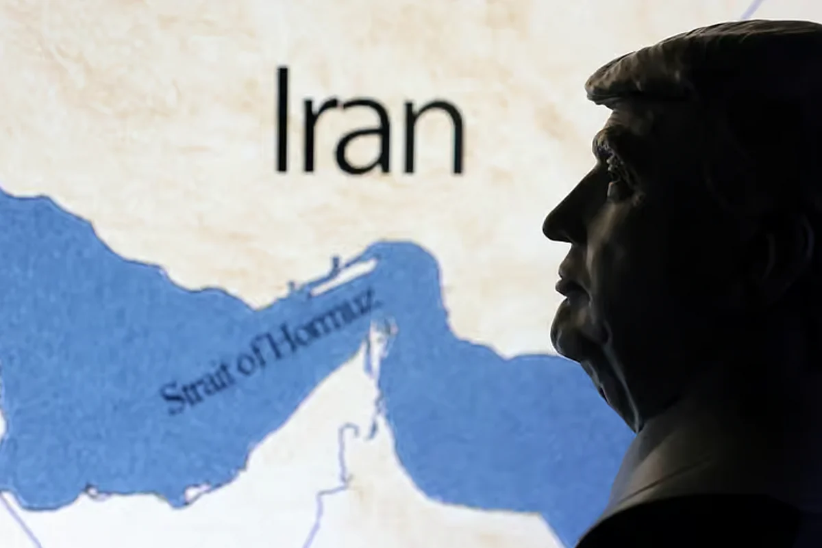 Infographic depicting US-Iran sanctions timeline and oil price impacts.