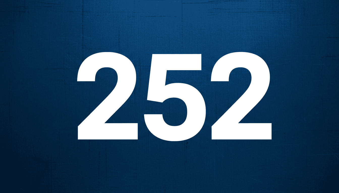 Minimalist card displaying 252 passing yards achieved by J.J. McCarthy for the Giants