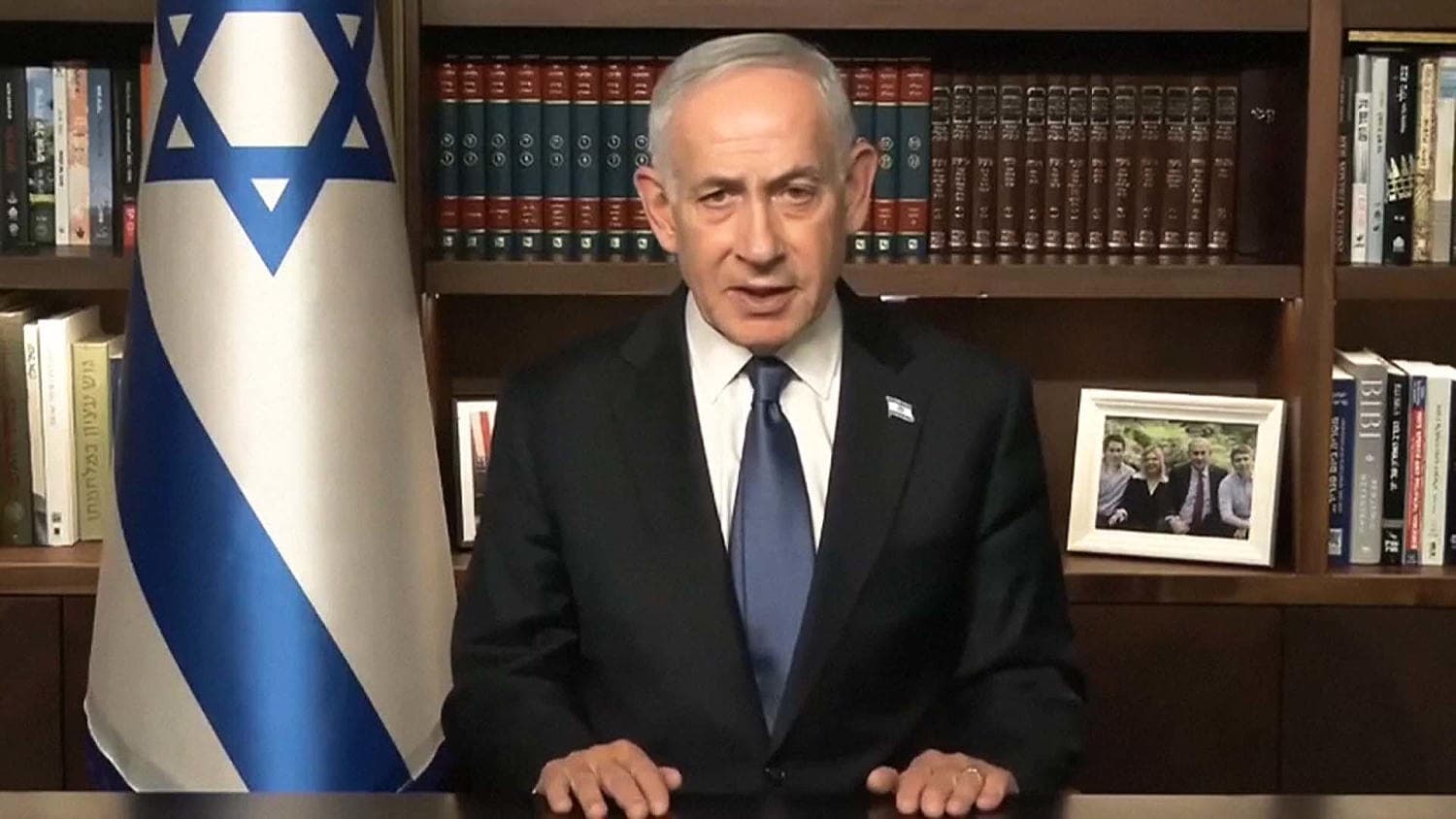 Israel Continues Airstrikes on Hezbollah in Lebanon Amid US-Iran Ceasefire Tensions