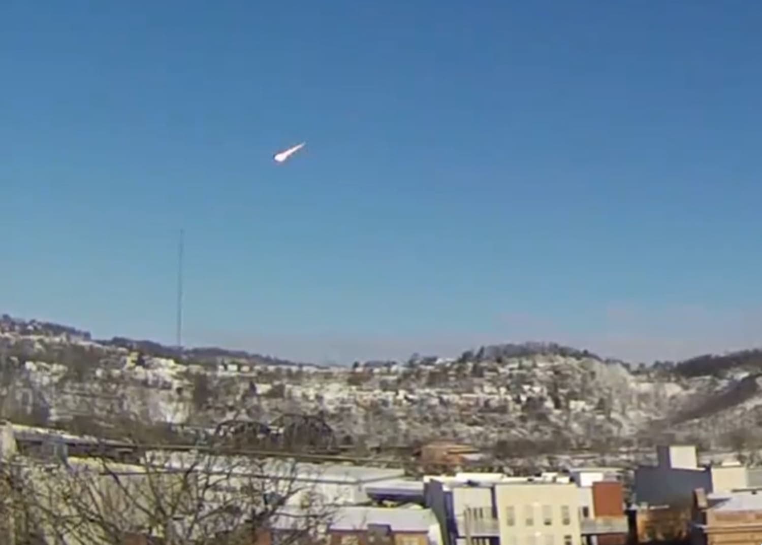 Meteor airburst over northeastern Ohio generates sonic boom and widespread visibility