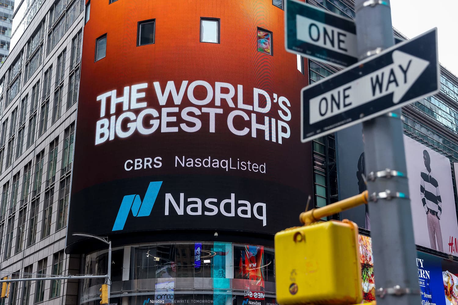 Cerebras Systems Achieves 90 Percent Surge on Nasdaq Debut as Largest IPO of 2026