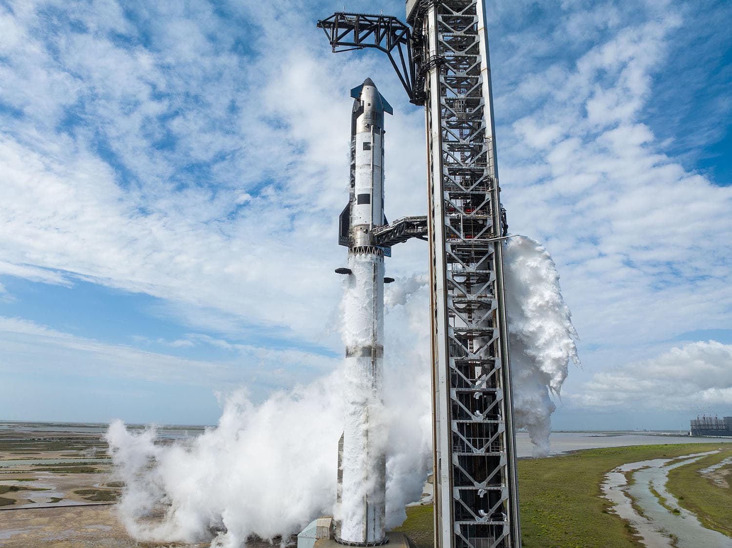 SpaceX prepares for critical Starship V3 launch ahead of IPO