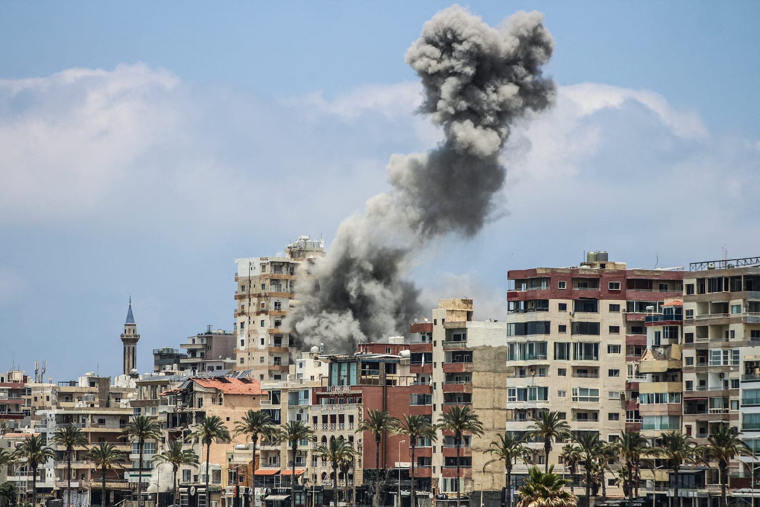 Israel Evacuates Tyre Residents Amid Heightened Conflict with Hezbollah