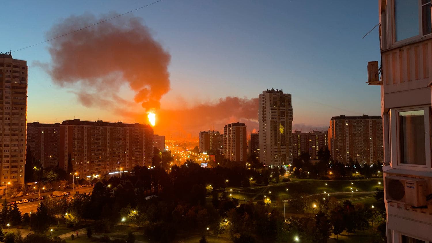 Aerial view of a drone strike in Moscow, smoke rising from an oil refinery during the Ukrainian attack.