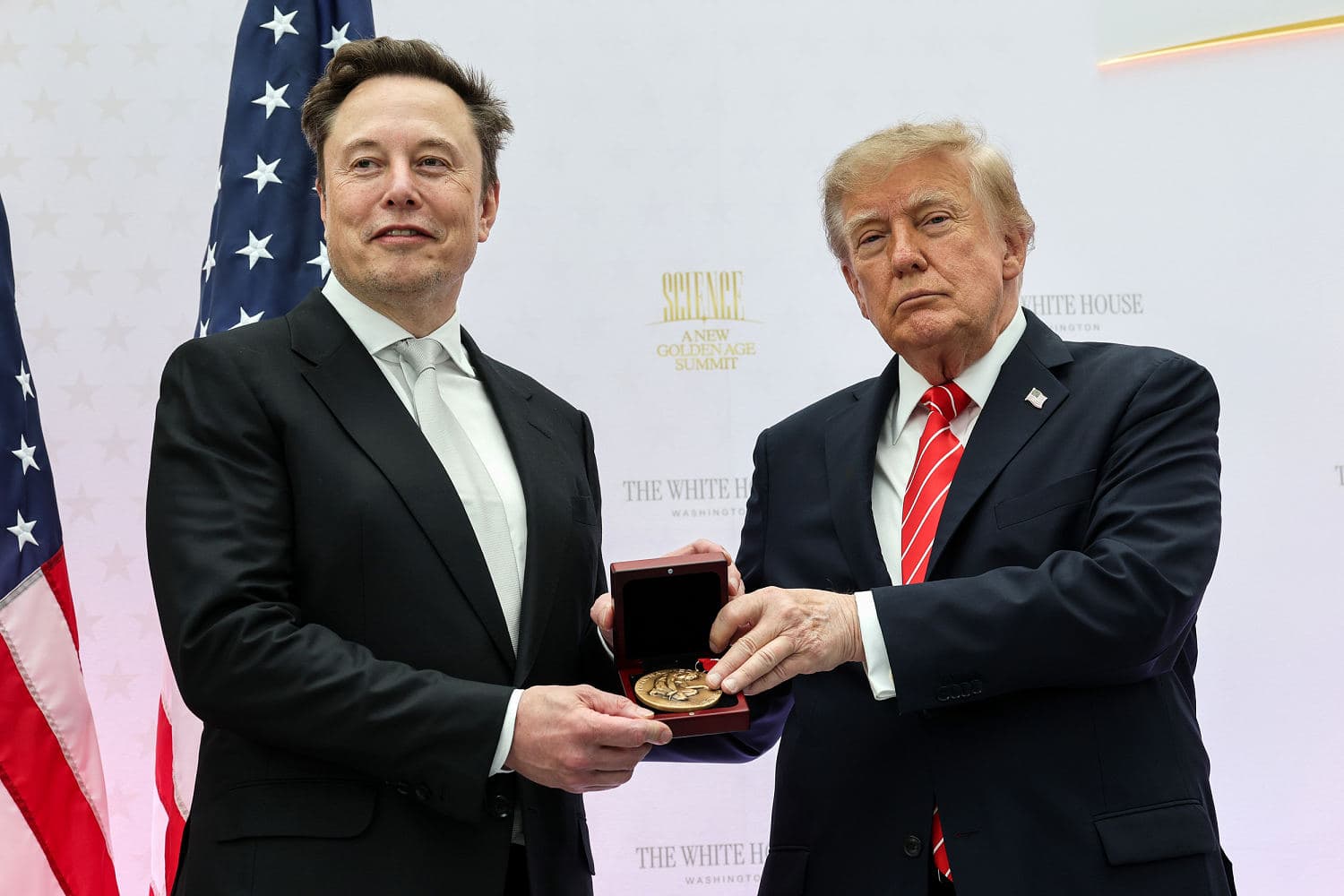President Trump awarding National Medals of Science to tech leaders at a summit, highlighting innovation and funding shifts.