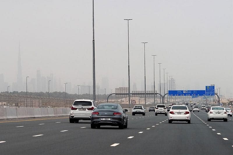 UAE temperatures rise to 40ºC marking the onset of summer heat