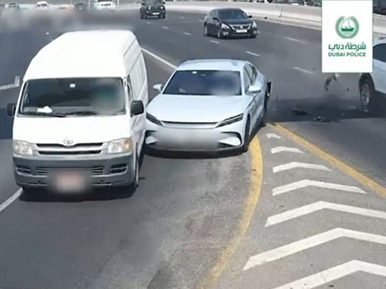 Dubai Police Issue Renewed Warning on Lane Swerving as Major Traffic Hazard