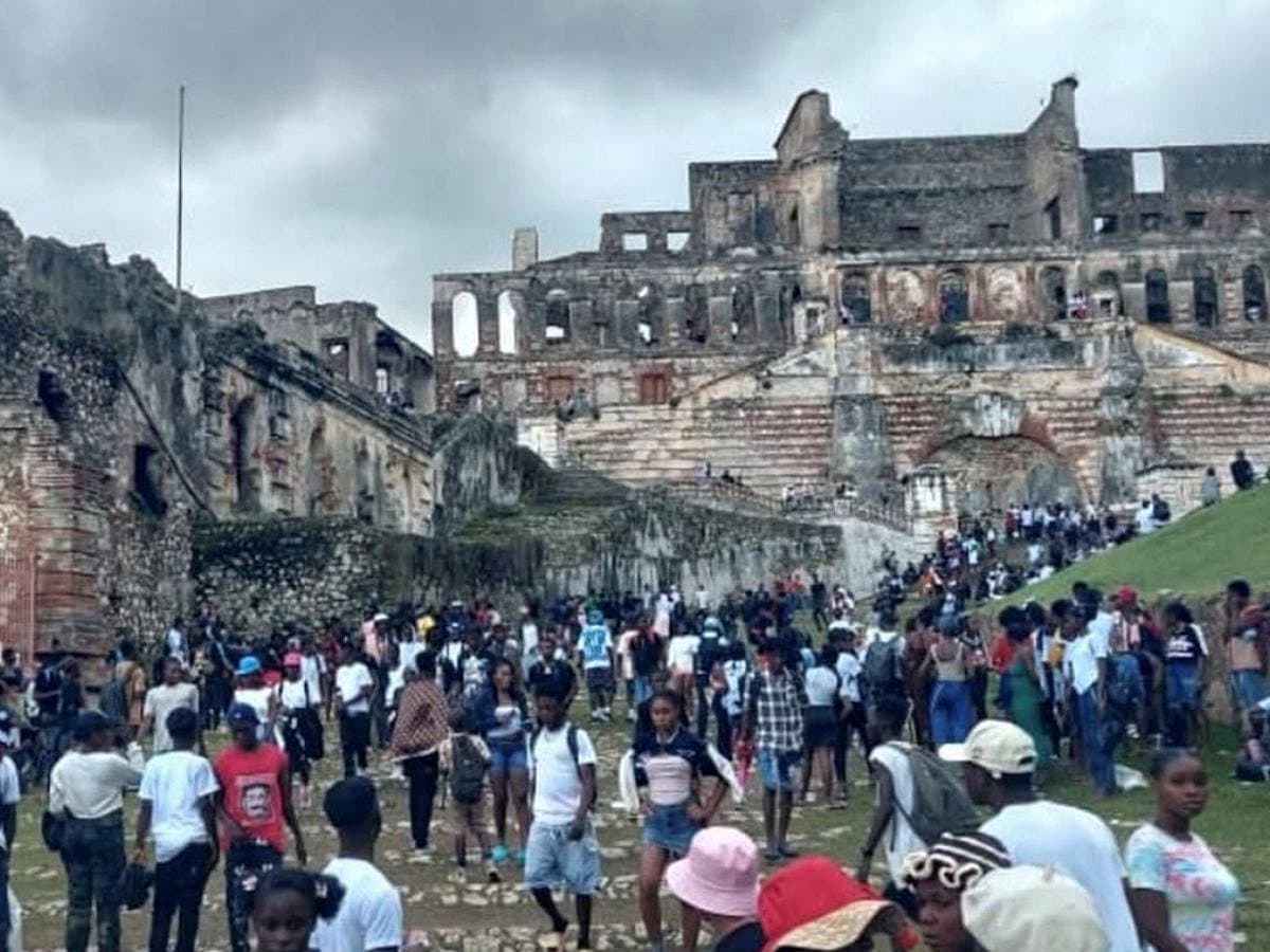 Stampede at Citadelle Laferrière in Haiti results in at least 30 fatalities