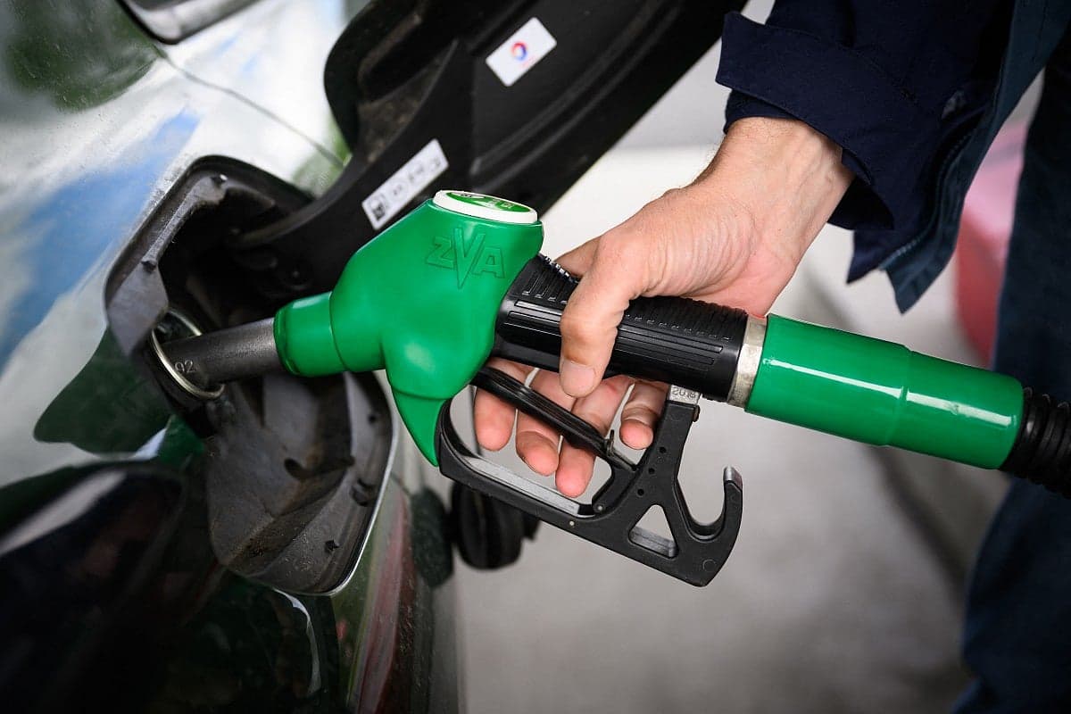 Oil prices rise due to US-Iran military tensions