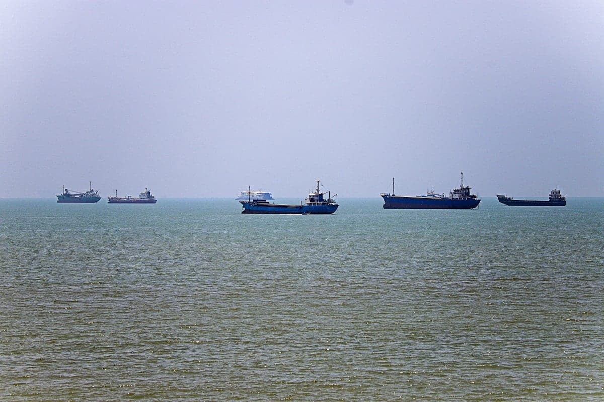 US and Iran officials in Doha discussing diplomatic relations