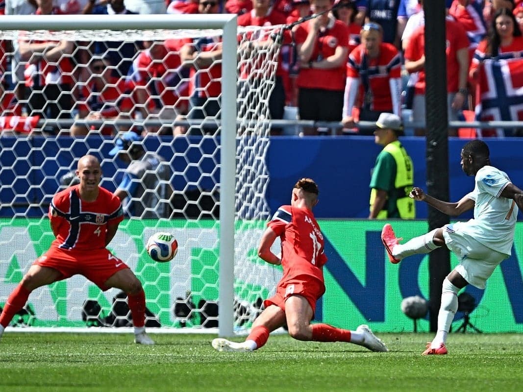 France advances to knockout stage of 2026 FIFA World Cup with perfect record