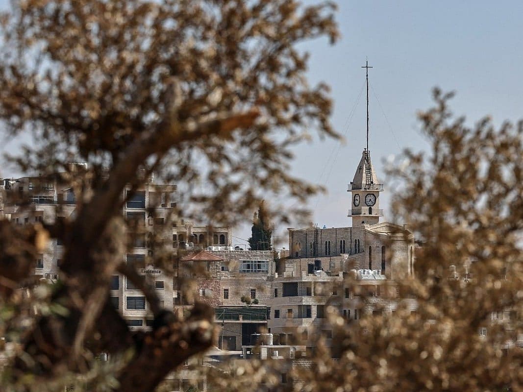 Palestinian Christians facing exodus due to violence and economic decline