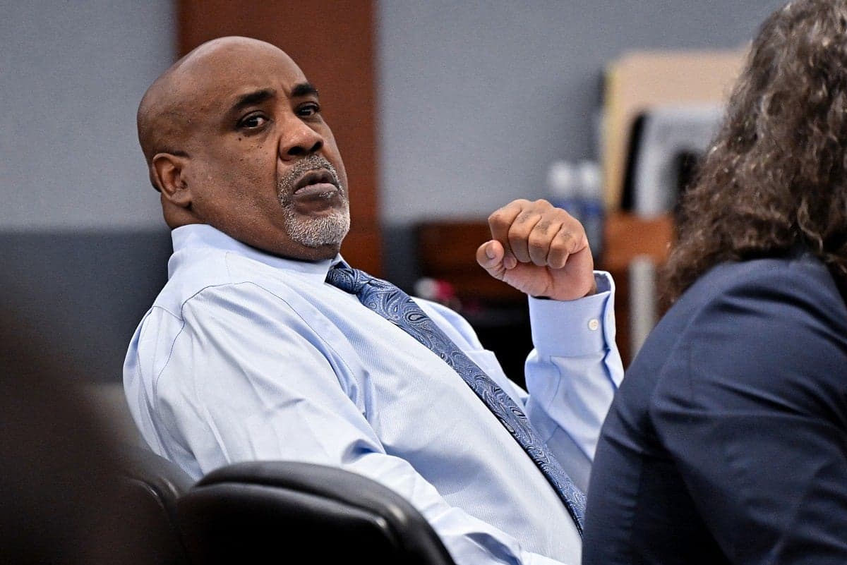 A courtroom sketch depicting the trial for Tupac Shakur's murder.