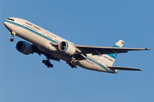 Kuwait Airways flight rescheduling announcement due to airspace issues