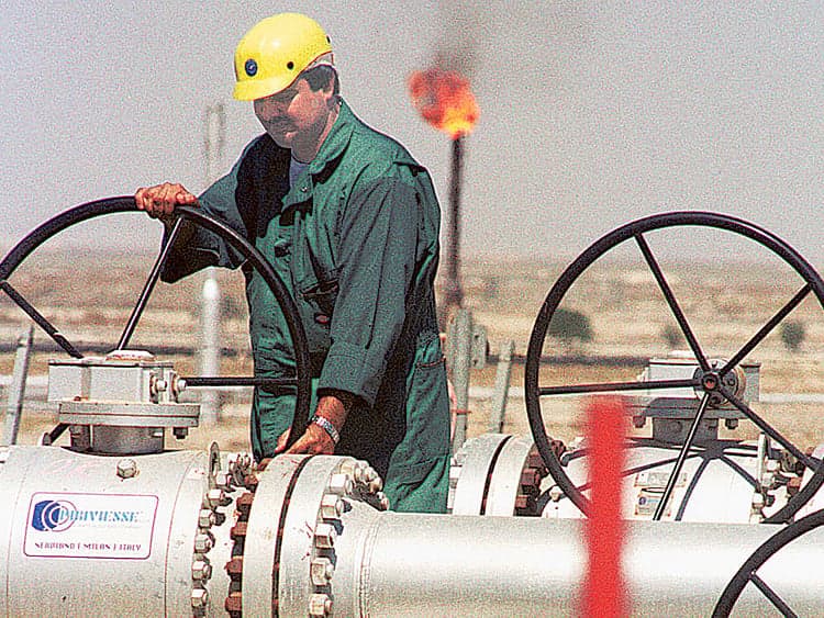 Kuwait to Increase Oil Production to Two Million Barrels Per Day Following Strait of Hormuz Reopening