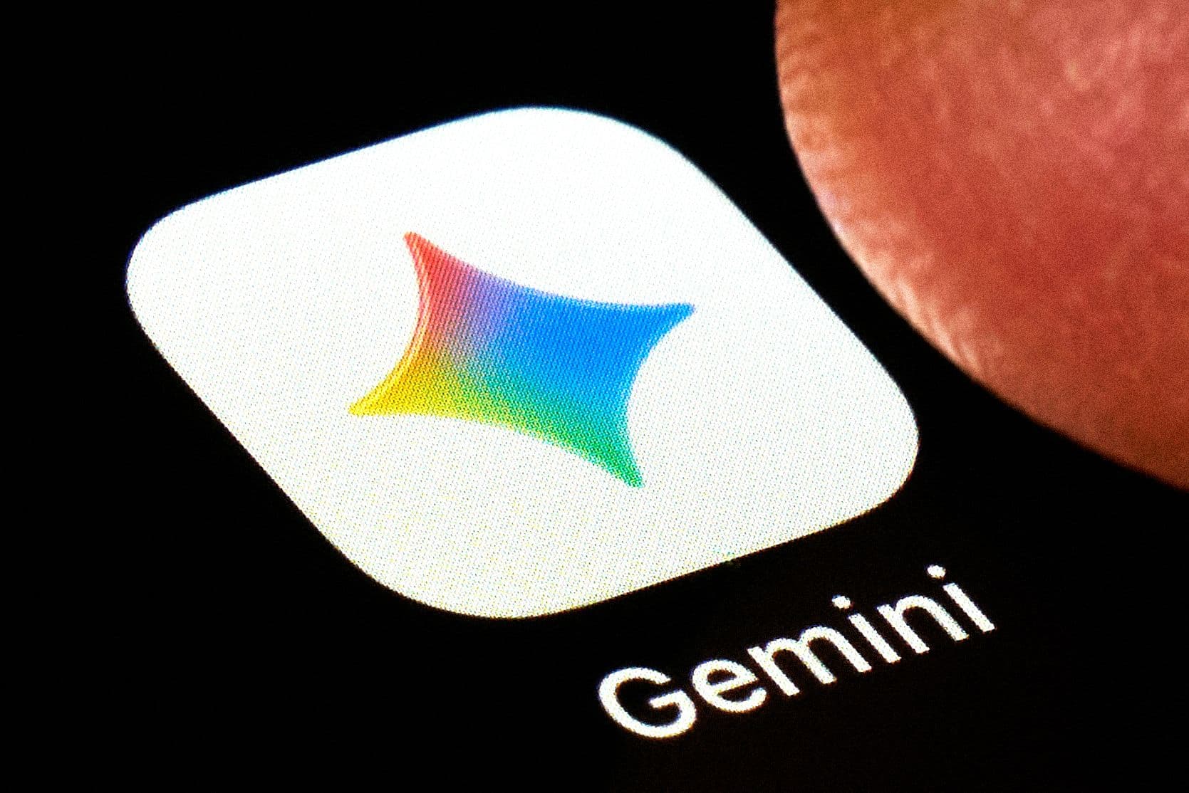 Google Gemini AI features showcasing voice dictation and digital avatars