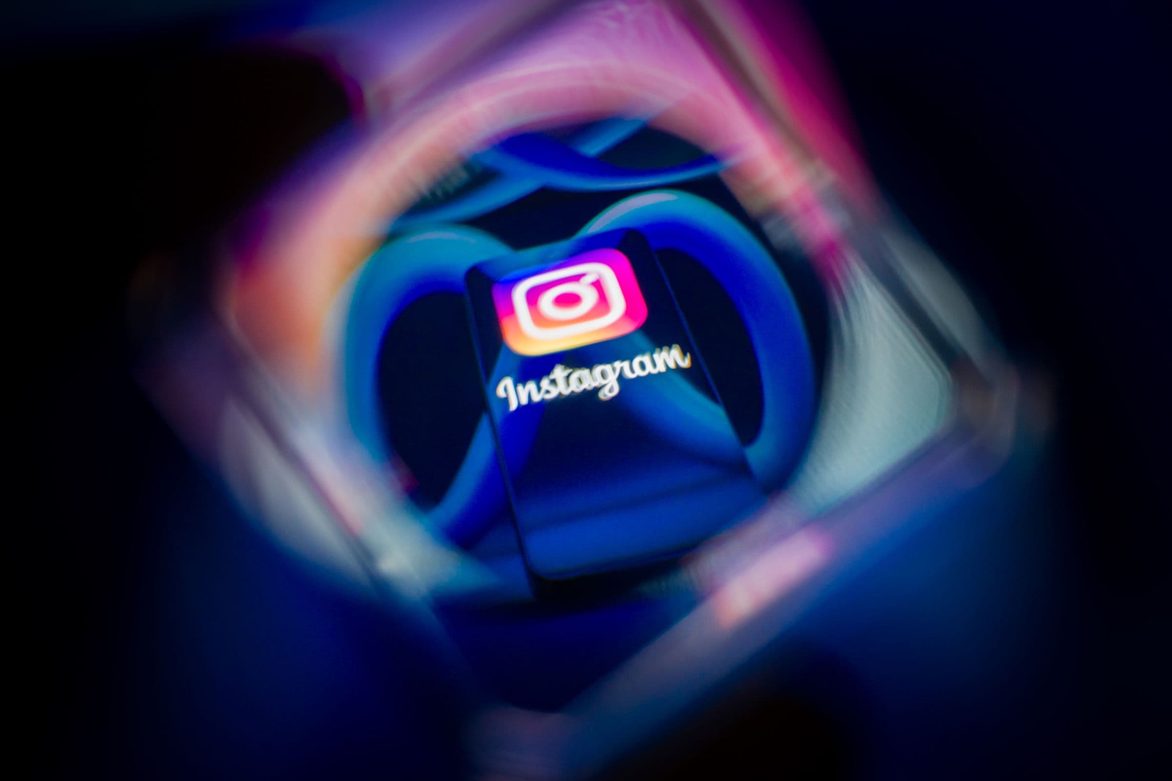 Meta's new subscription tiers for Facebook, Instagram, and WhatsApp