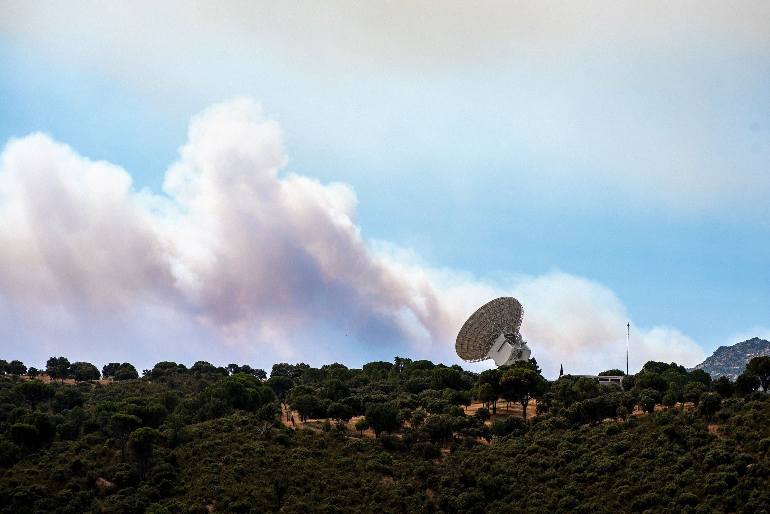 NASA's Deep Space Communications Complex threatened by wildfires in Spain.