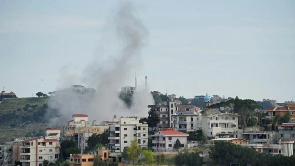Israeli airstrike in southern Lebanon targeting militants