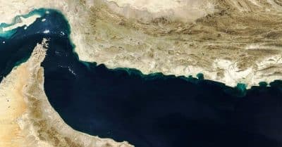 Oman and Iran Implement Transit Fees for Strait of Hormuz Ships Amid US-Iran Ceasefire