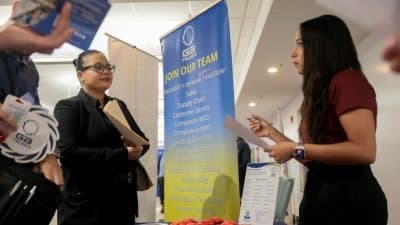 US economy adds 115000 jobs in April amid geopolitical tensions