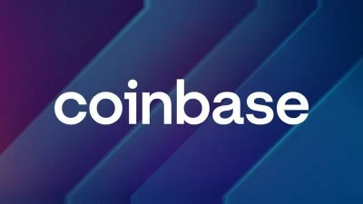 A visual representation of Coinbase Clearing LLC's new derivatives clearinghouse with USDC collateralization.