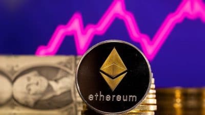 A graphic illustrating the decline of Ethereum's validator exit queue from 851,000 ETH to 767,349 ETH.