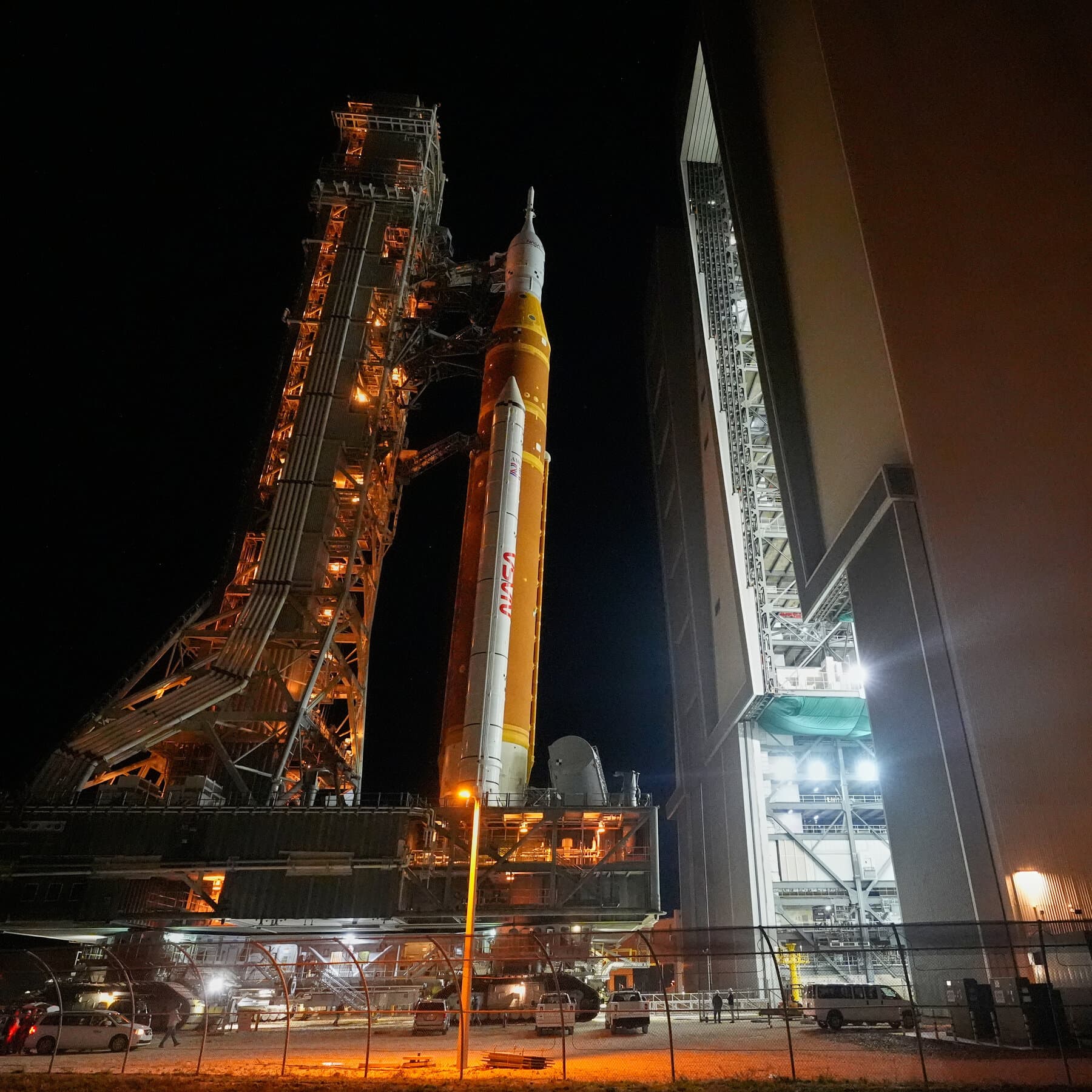 NASA's Artemis II Mission Set for April 2026 Crewed Lunar Flyby