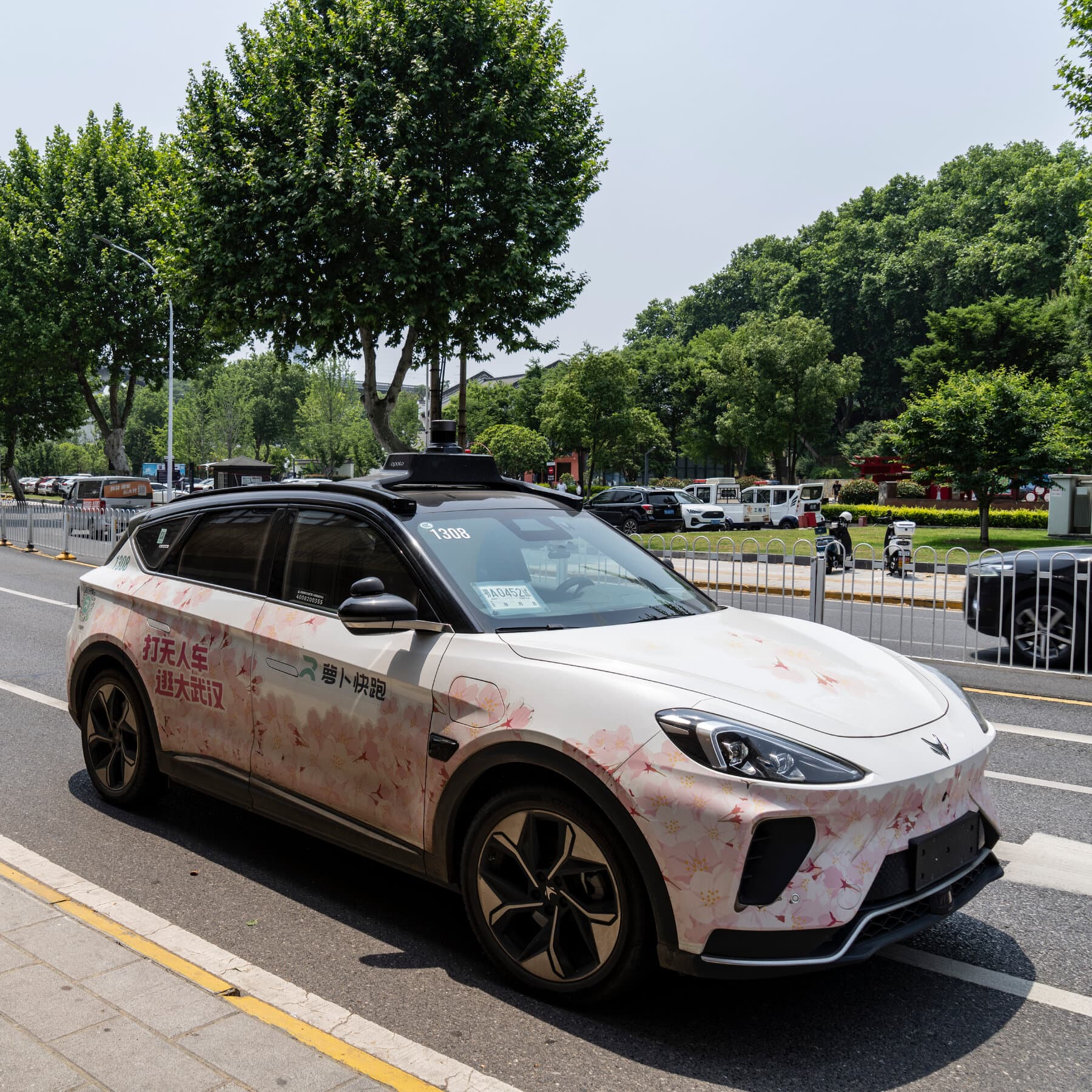 Baidu Apollo Go Robotaxis Experience Mass System Failure in Wuhan