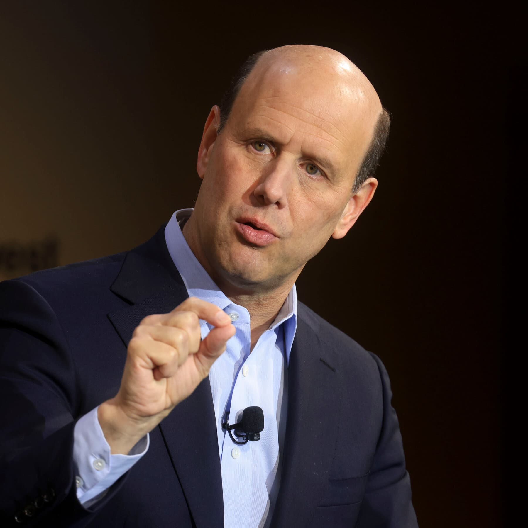 Blue Owl Capital Limits Redemptions Amid $5.4 Billion Withdrawal Surge