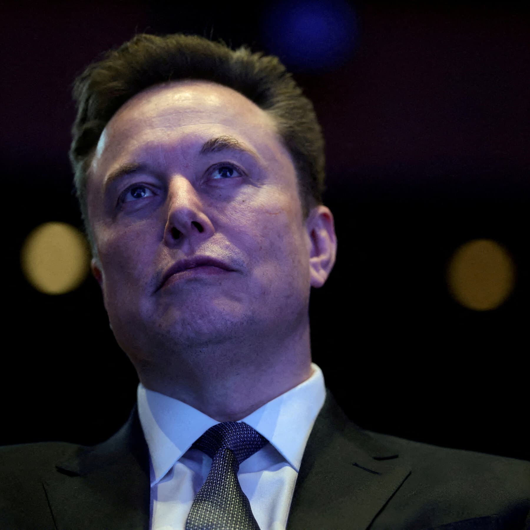 Elon Musk Requires Grok Subscriptions for SpaceX IPO Advisers