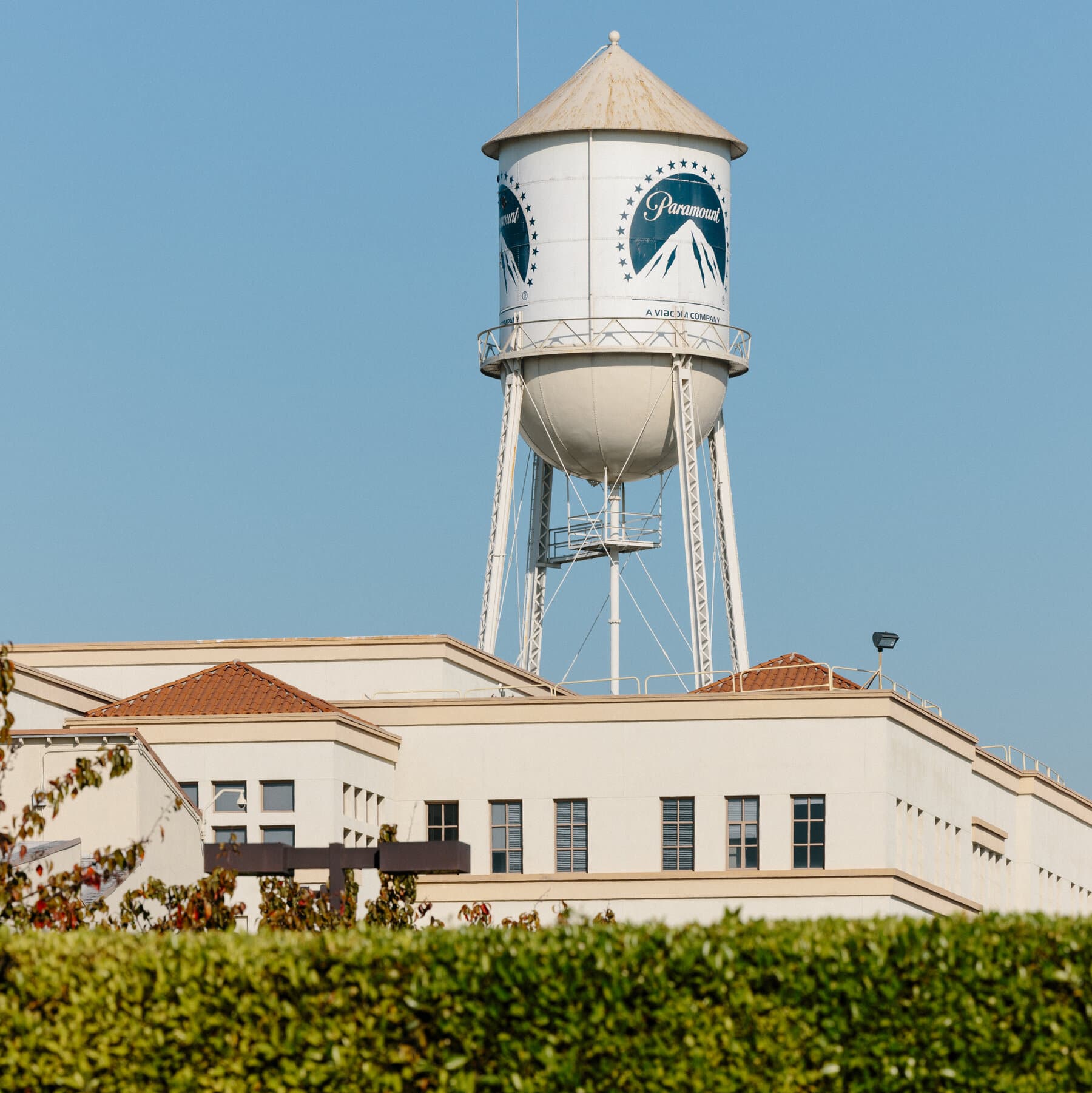 Jeff Shell Resigns from Paramount Amid Legal Dispute with R.J. Cipriani