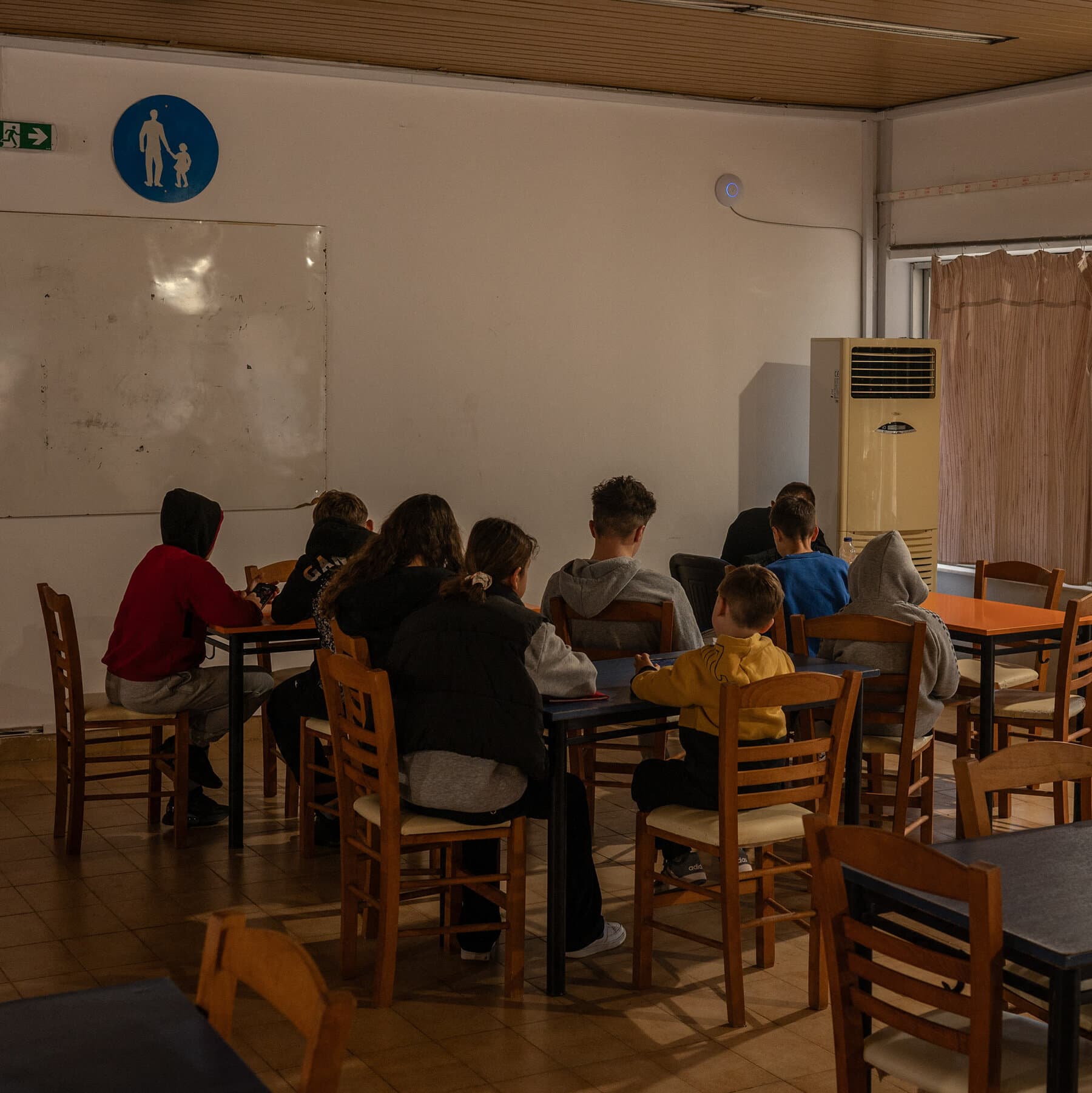 Greece to Ban Social Media Access for Children Under 15 Starting January 2027