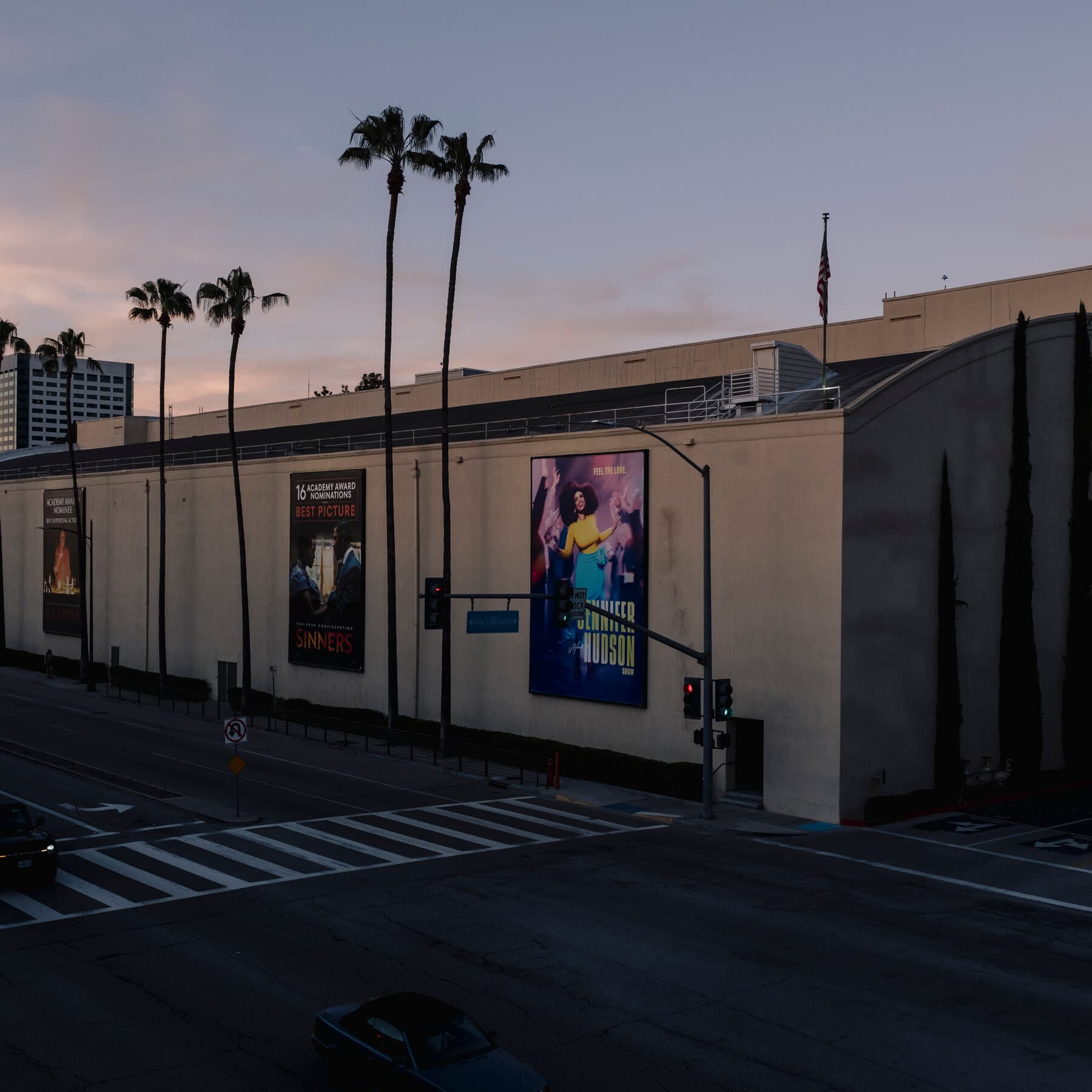 Hollywood Professionals Oppose Paramount's $111 Billion Acquisition of Warner Bros. Discovery