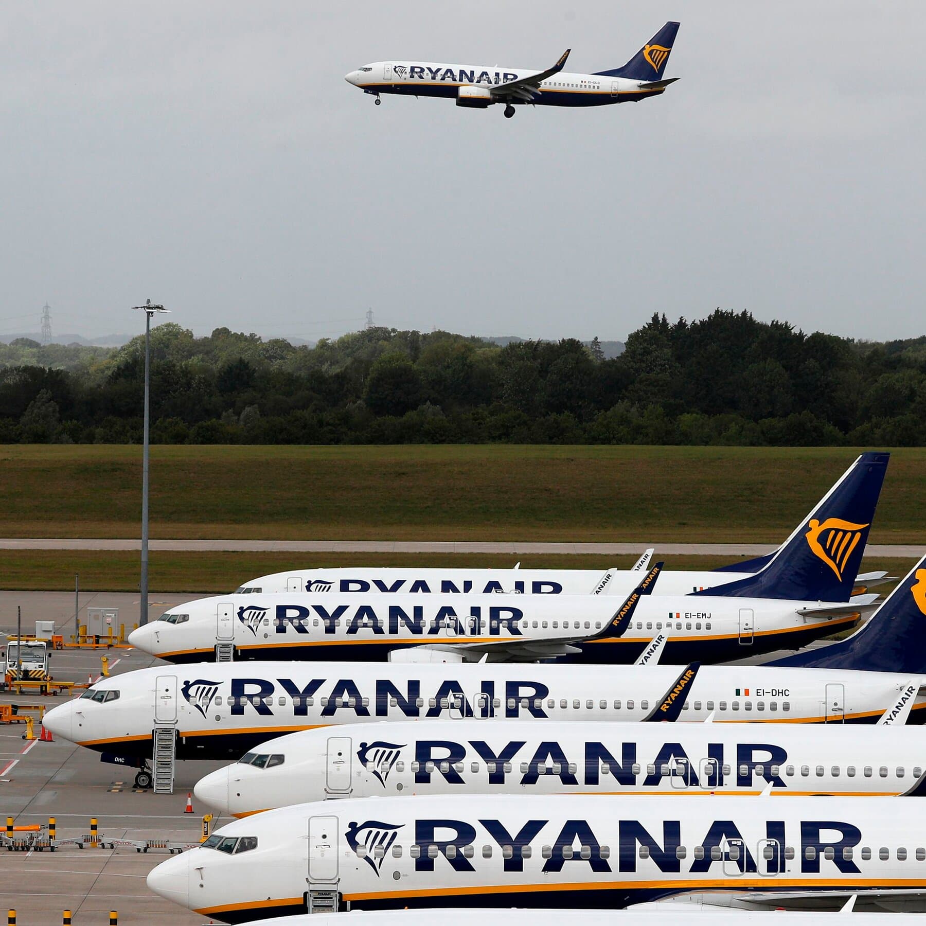 European Airlines Face Jet Fuel Shortages Due to Strait of Hormuz Closure