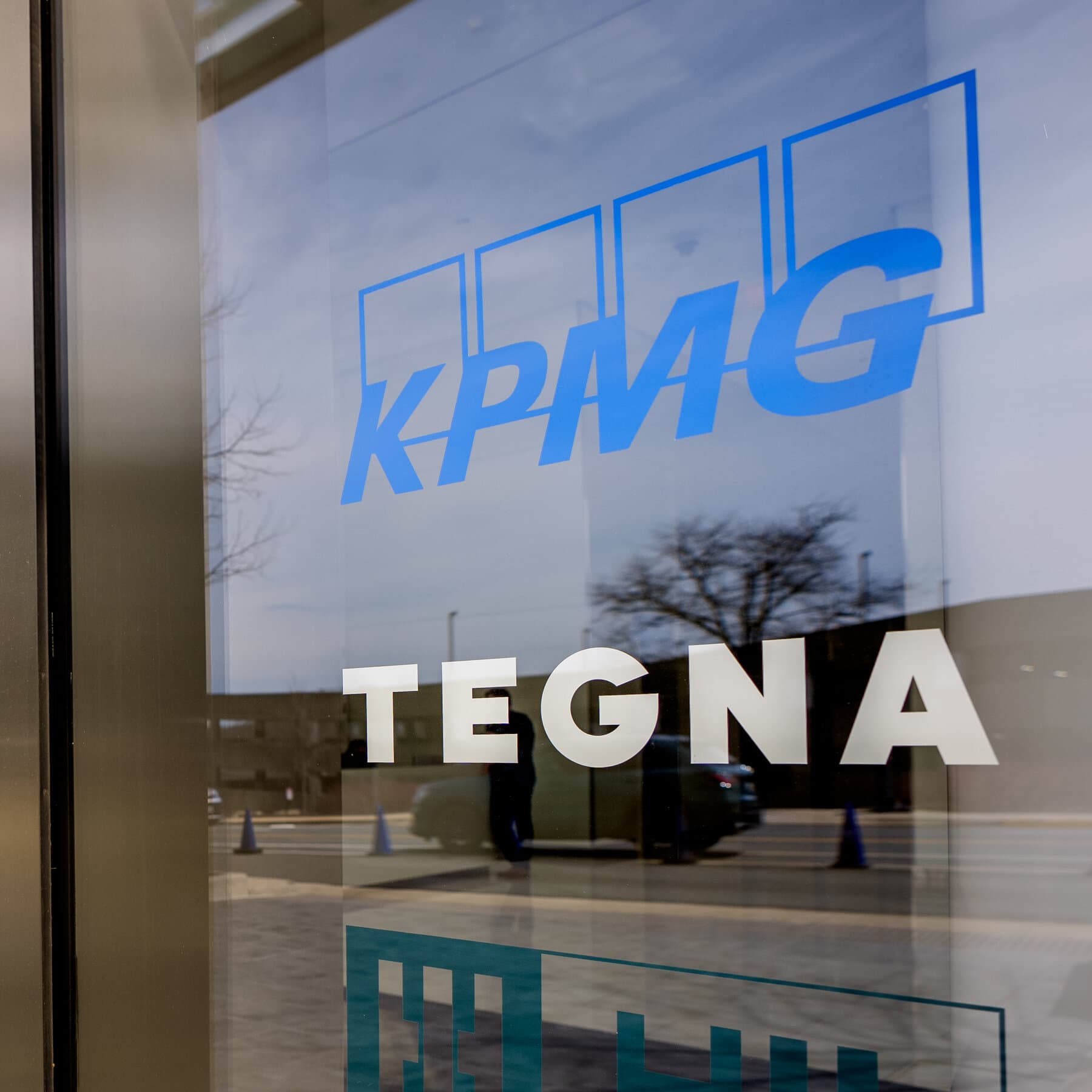 U.S. Court Freezes Nexstar-Tegna Merger Integration Amid Antitrust Concerns