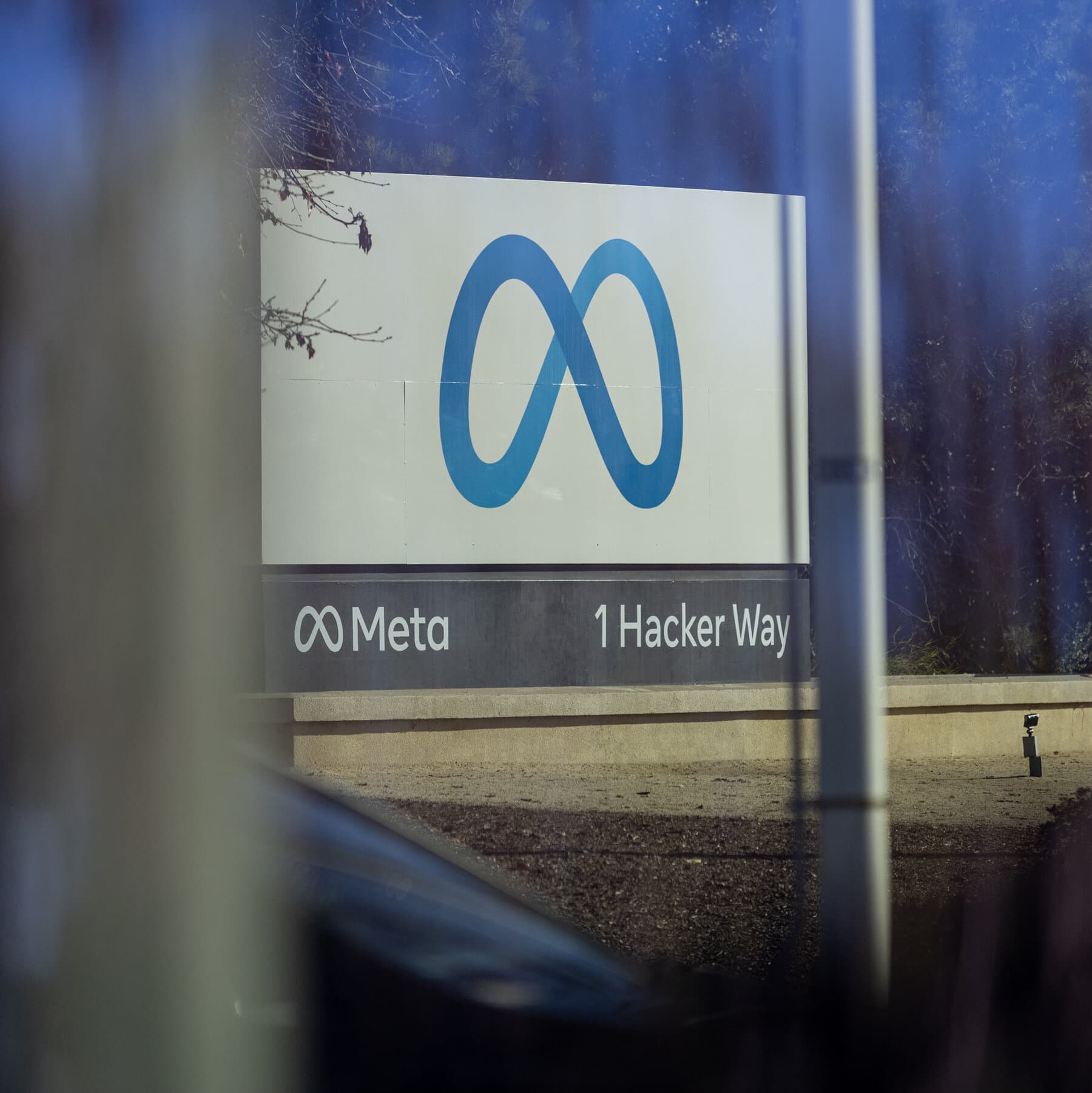 China Orders Meta to Unwind Acquisition of AI Startup Manus