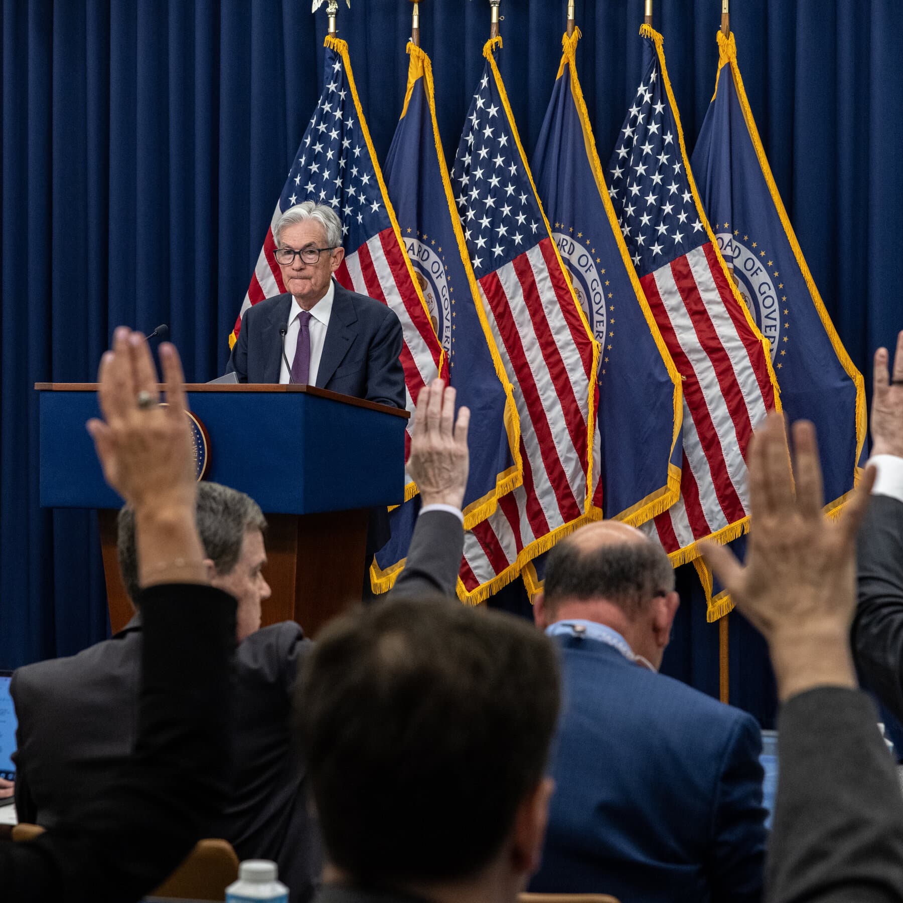 Jerome Powell to Remain as Fed Governor Complicates Trump's Restructuring Plans