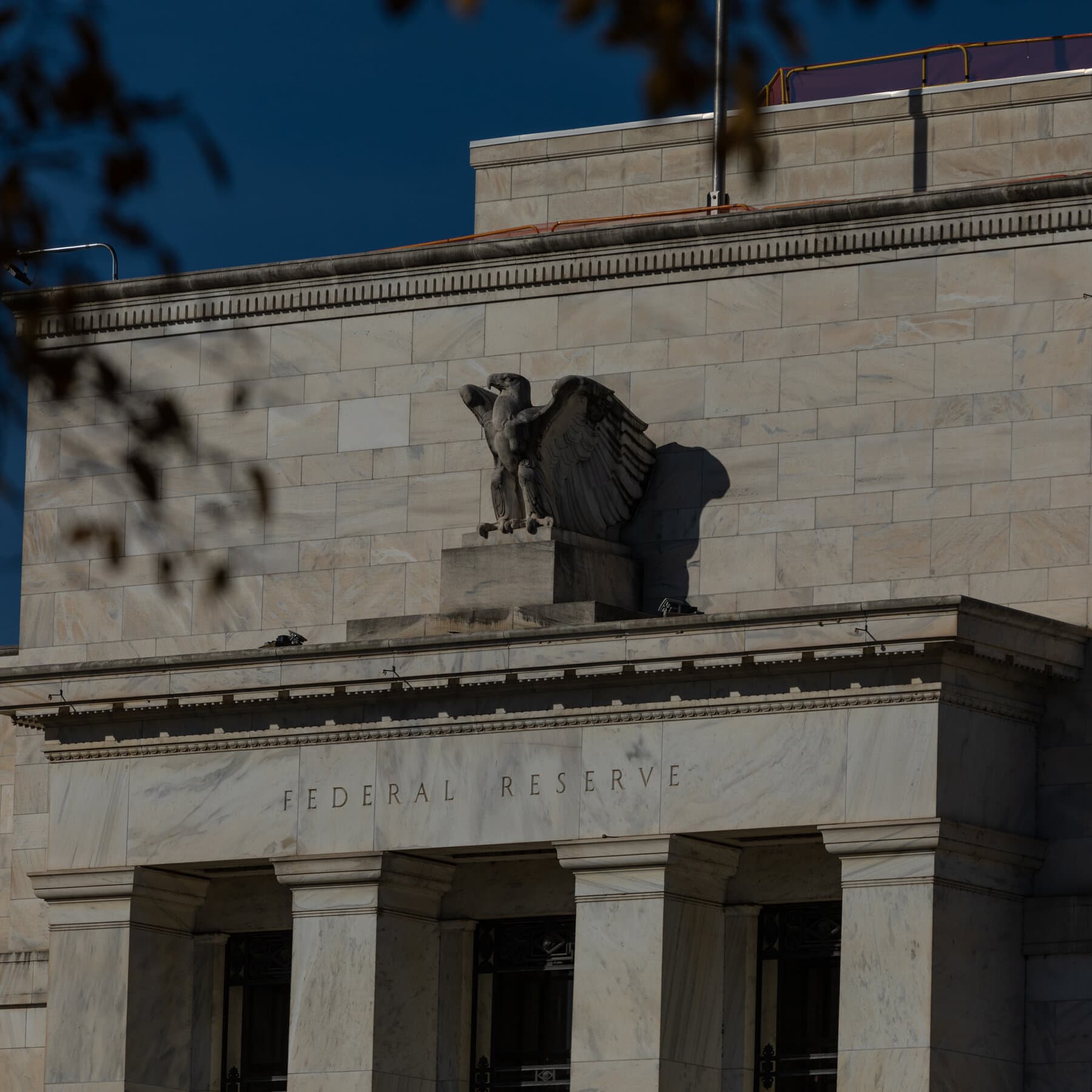 Federal Reserve faces internal dissent over interest rate policies amid inflation concerns