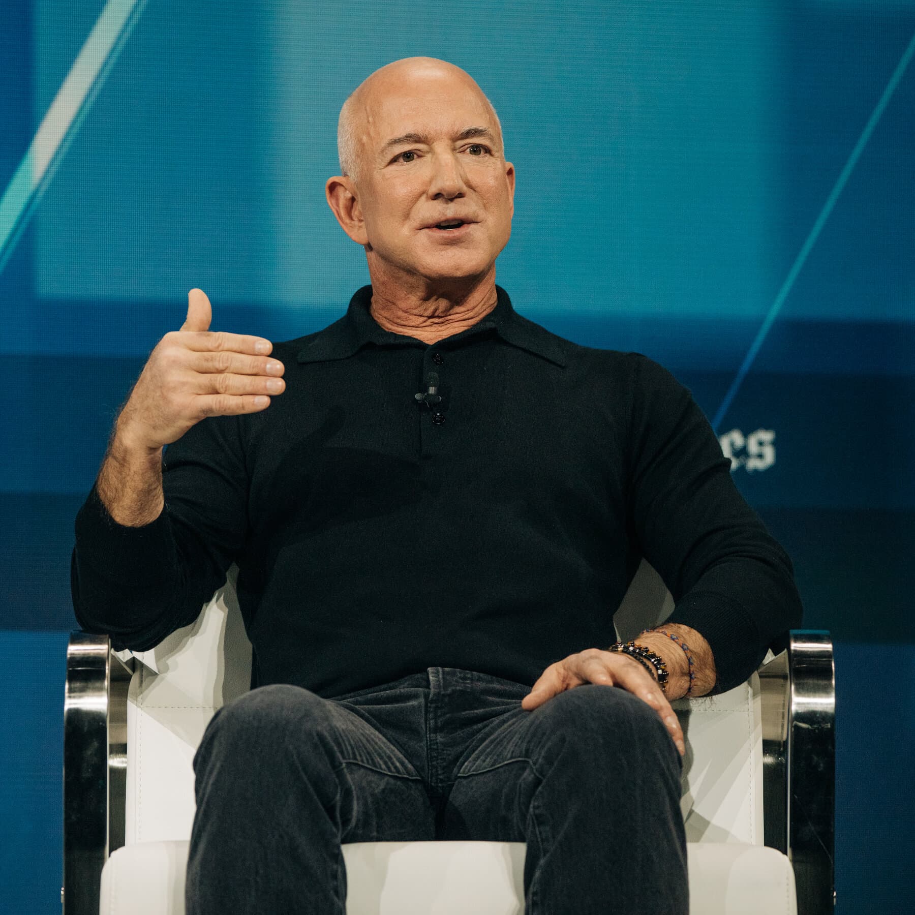 Jeff Bezos Launches AI Startup Prometheus to Create Artificial General Engineer