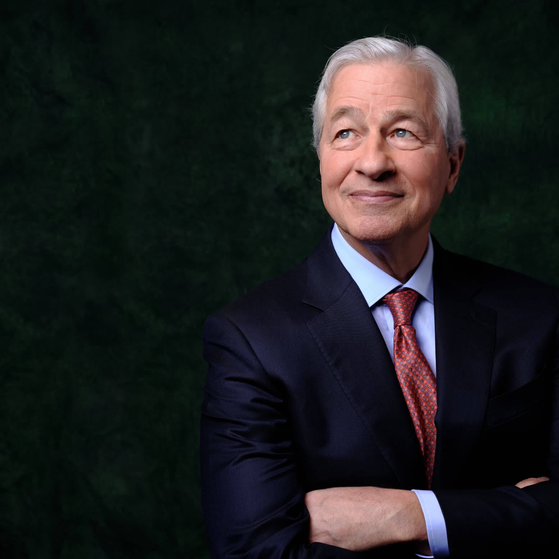 JPMorgan Chase headquarters with a focus on leadership changes.