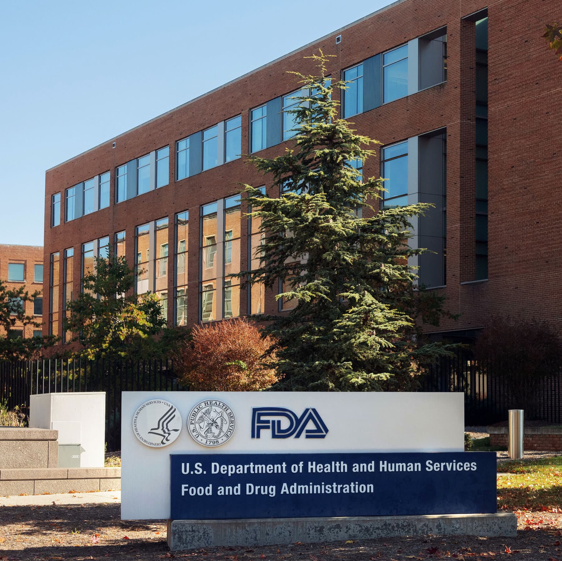 FDA advisory panel discussing peptide restrictions and safety concerns.