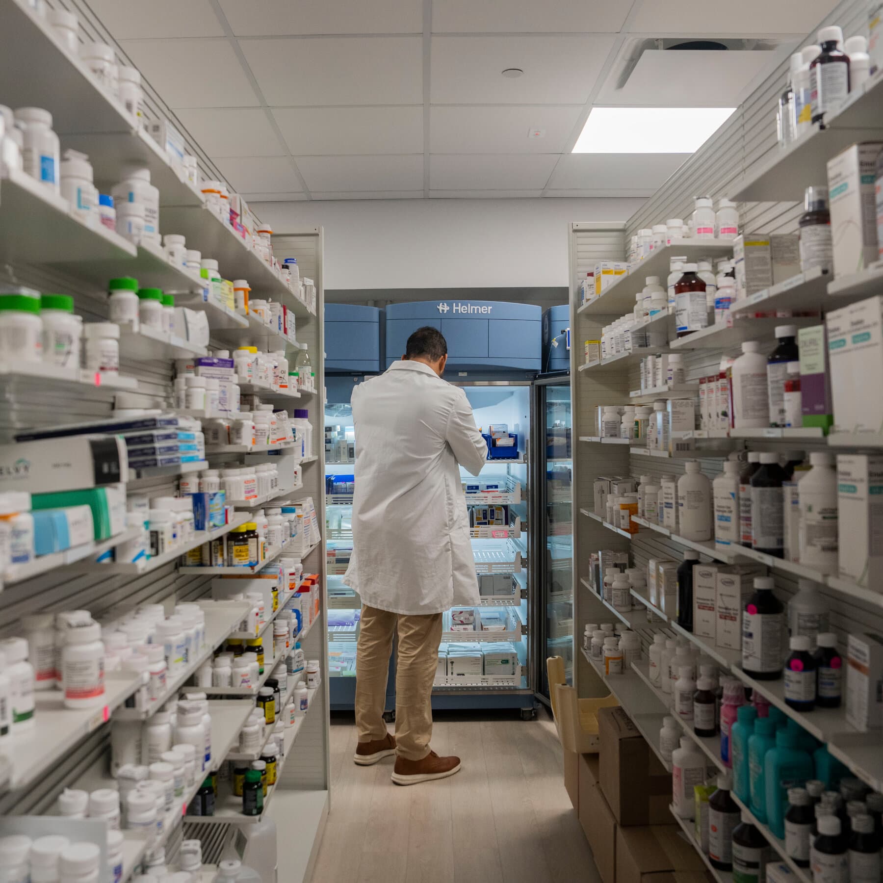 Illustration of rising prescription drug costs for seniors due to subsidy cuts.