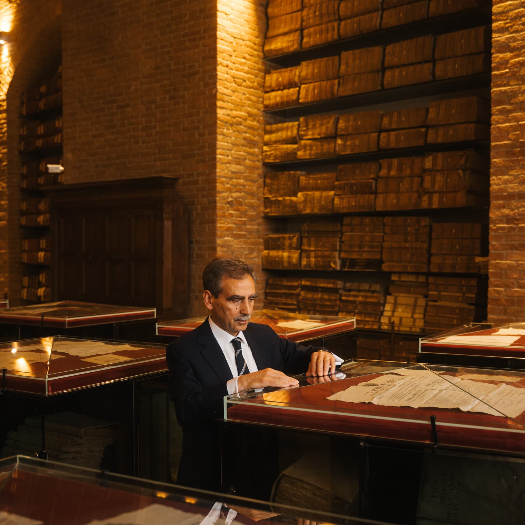 Banca Monte dei Paschi di Siena and Banco BPM logos with a financial backdrop